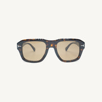 Lombia Wita sunglasses in tortoise, front view